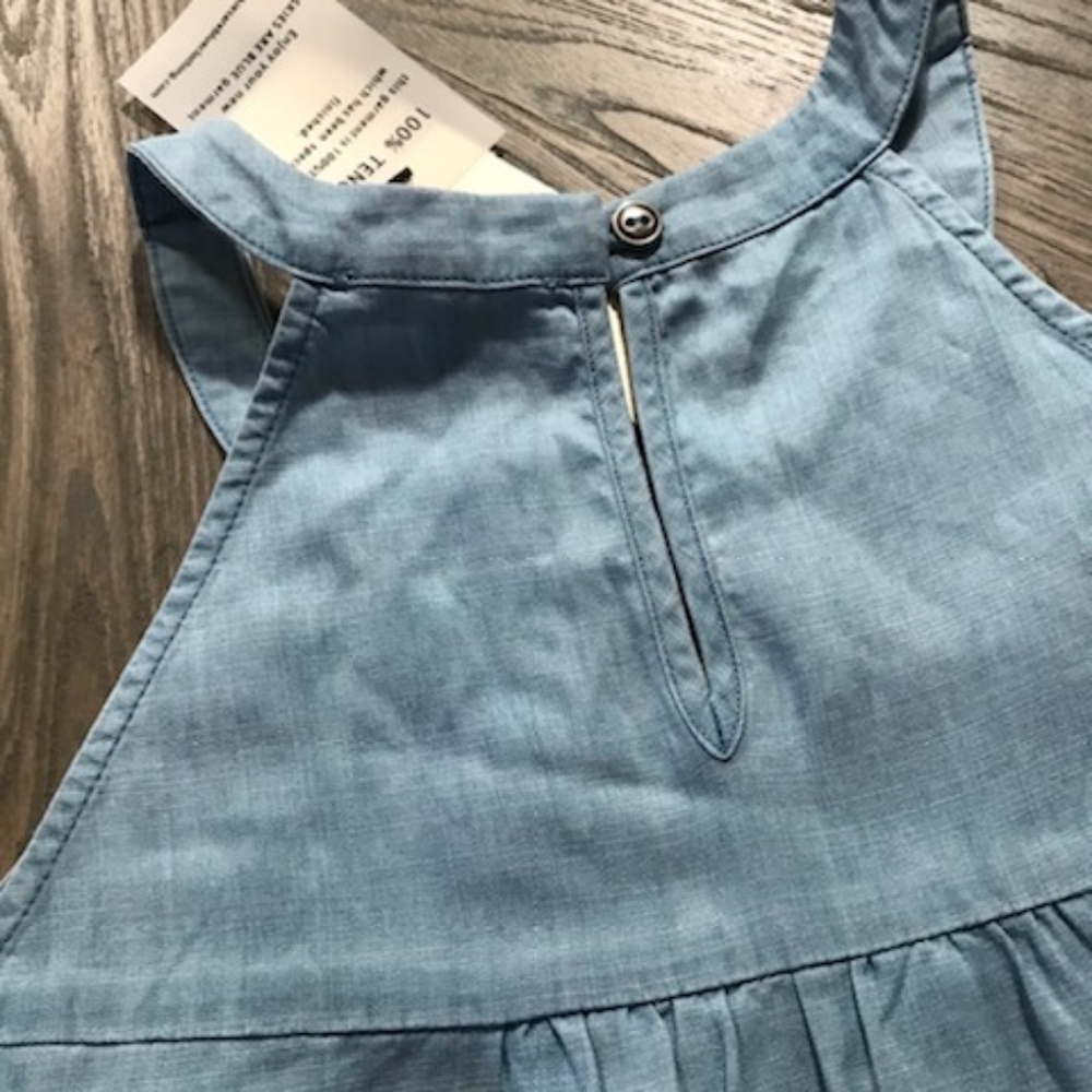 Dress - Picture 3 of 4